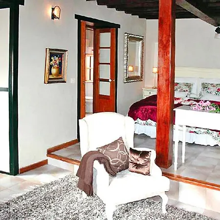 Holiday Homes Casas El Peral, El Paso